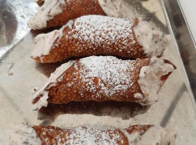 Rondolost Han/Misafirhane