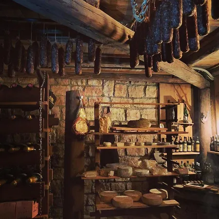Rondolost Inn
